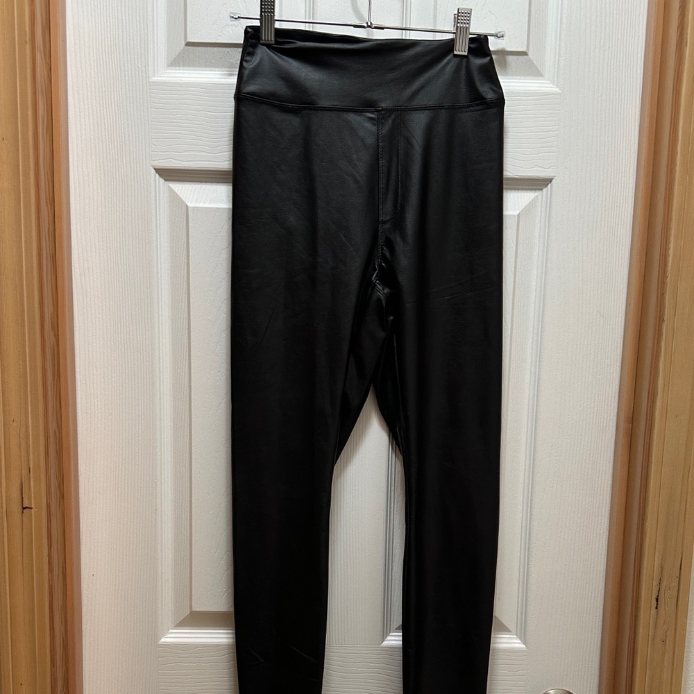 Womens Black Leggings